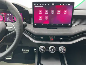 Škoda Superb Combi 2.0 TSI Sportline 4x4 DSG