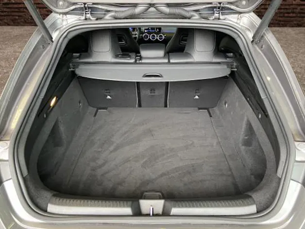 Mercedes-Benz CLA SB 250 8G-DCT 4M