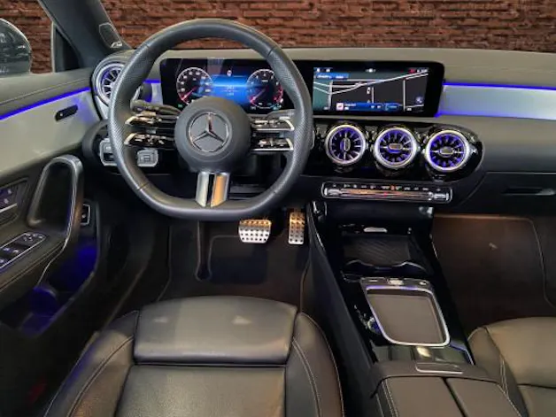 Mercedes-Benz CLA SB 250 8G-DCT 4M