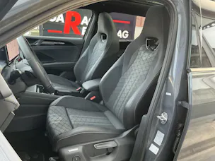 VW Tayron 2.0 TDI 193PS 4Motion R-Line *** BLACK STYLE & PANORAMADACH ***