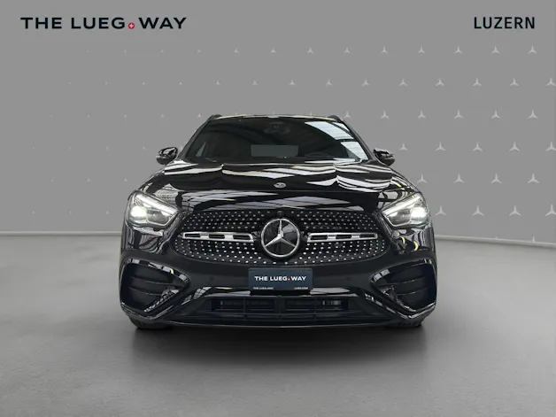 Mercedes-Benz GLA 200 Night Star 7G-DCT