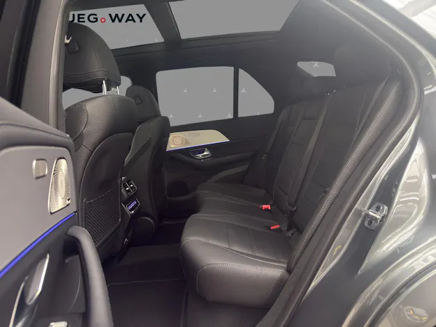 Mercedes-Benz GLE 300 d 4Matic 9G-Tronic