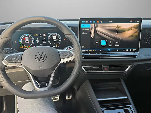 VW VW Tiguan R-Line PHEV