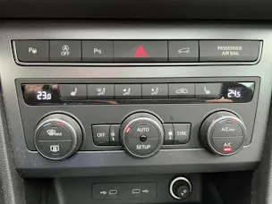Cupra Ateca 1.5 TSI *** ANHÄNGERKUPPLUNG & 5 JAHRE WERKSGARANTIE ***