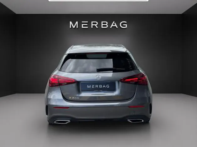 Mercedes-Benz A 200 7G-DCT
