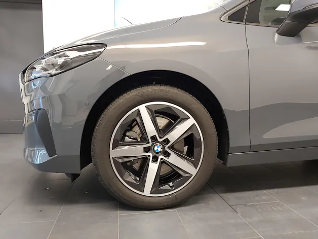 BMW 223d xDrive Active Tourer
