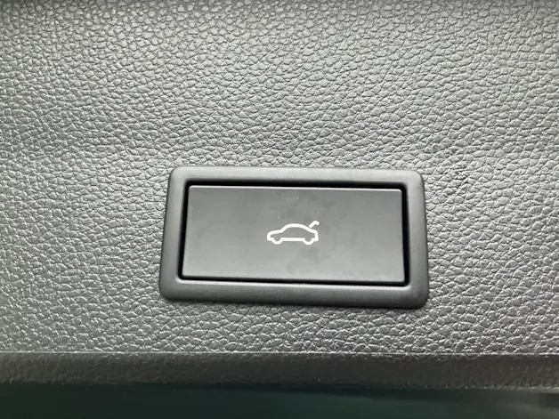 Cupra Ateca 1.5 TSI *** ANHÄNGERKUPPLUNG & PANORAMADACH ***