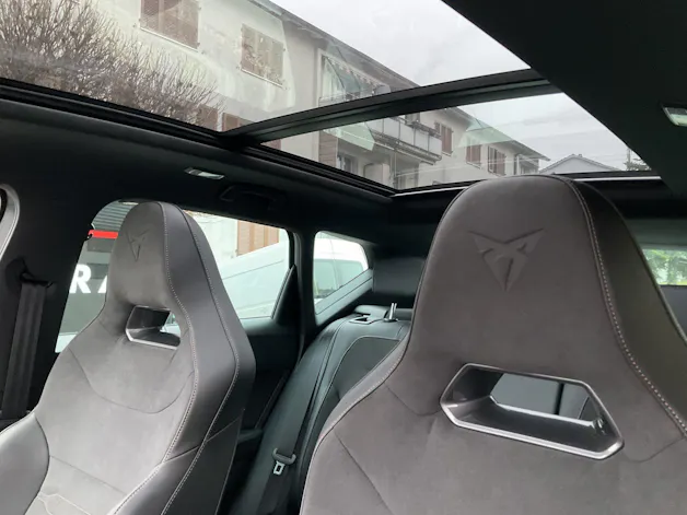 Cupra Ateca 1.5 TSI *** ANHÄNGERKUPPLUNG & PANORAMADACH ***