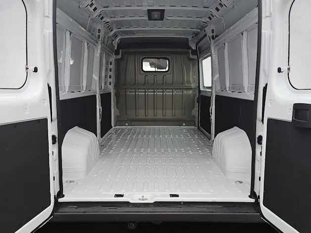 Peugeot Boxer 2.2 HDI 335 L3H2