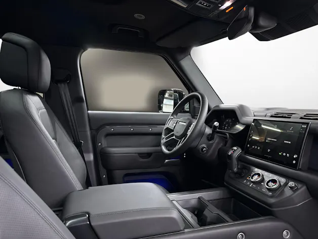 Land Rover Defender 110 3.0 D I6 300 X-Dynamic HSE