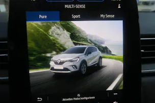 Renault Captur 1.6 E-Tech Plug-in iconic