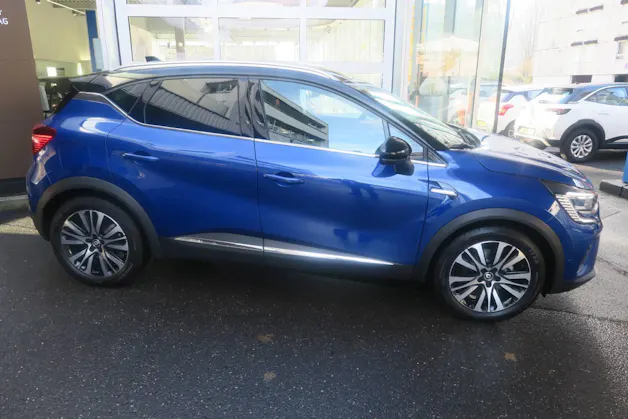 Renault Captur 1.6 E-Tech Plug-in iconic