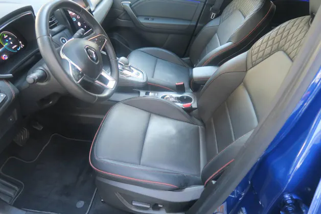 Renault Captur 1.6 E-Tech Plug-in iconic