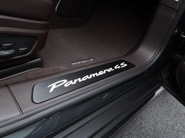 Porsche Panamera 4S E-Hybrid