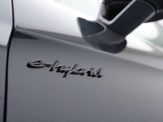 Porsche Panamera 4S E-Hybrid