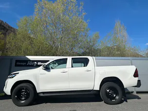 Toyota Hilux Double Cab.-Pick-up 2.8 D-4D 204 Comfort