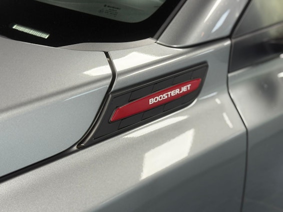 Vehicle image 26 Vehicle image 26