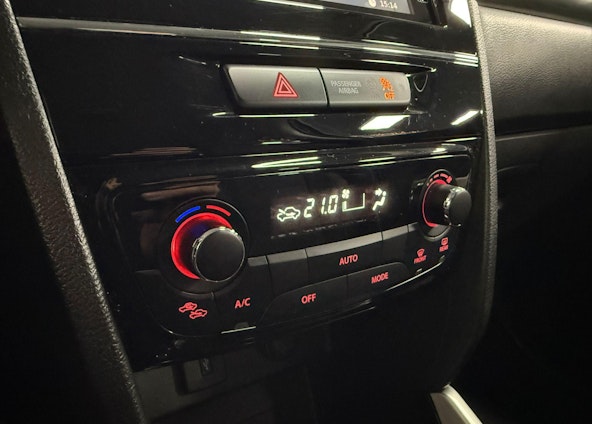 Vehicle image 21 Vehicle image 21