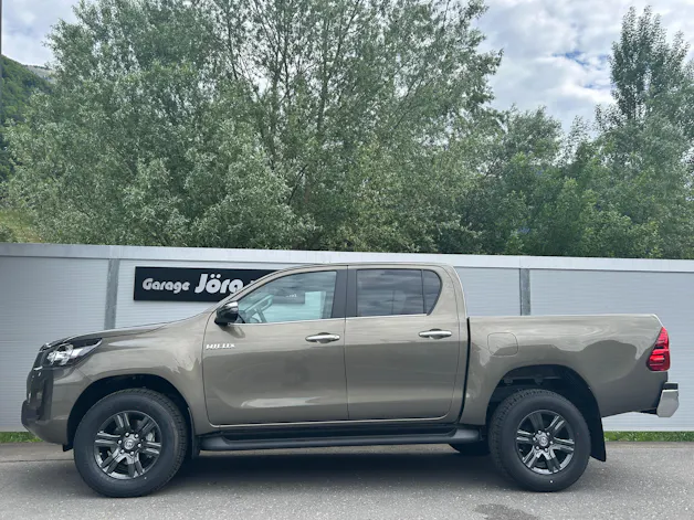 Toyota Hilux Double Cab.-Pick-up 2.8 D-4D MHEV 204 Style