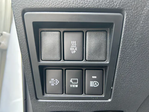 Toyota Hilux Double Cab.-Pick-up 2.8 D-4D MHEV 204 Invincible