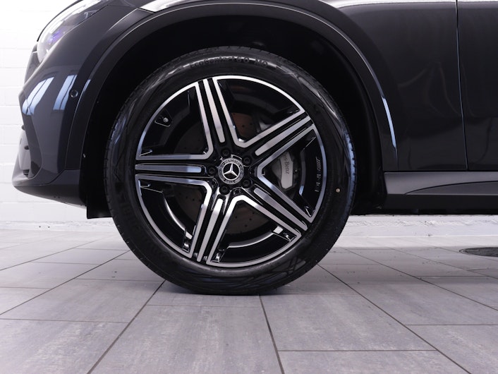 Vehicle image MERCEDES-BENZ GLC 400