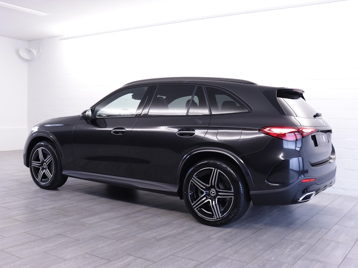 Vehicle image MERCEDES-BENZ GLC 400