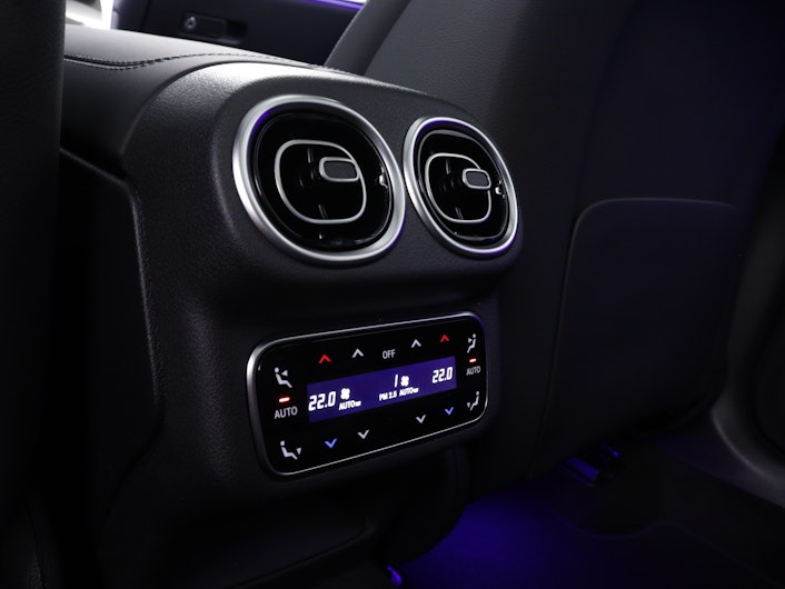 Vehicle image MERCEDES-BENZ GLC 400