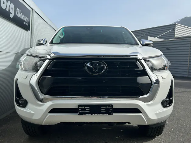 Toyota Hilux Double Cab.-Pick-up 2.4 D-4D 150 Style