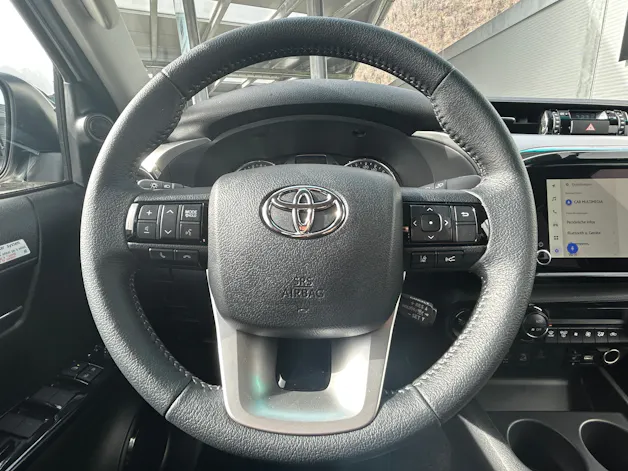 Toyota Hilux Double Cab.-Pick-up 2.4 D-4D 150 Style