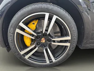 PORSCHE Cayenne 4.8 V8 Turbo S TipT
