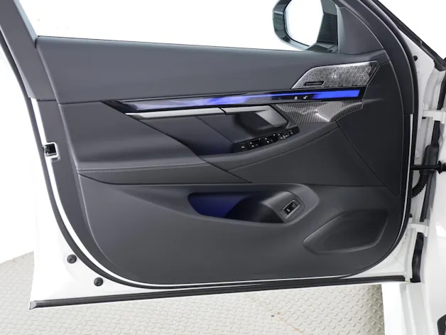 BMW M5 xDrive Touring