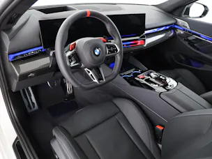 BMW M5 xDrive Touring
