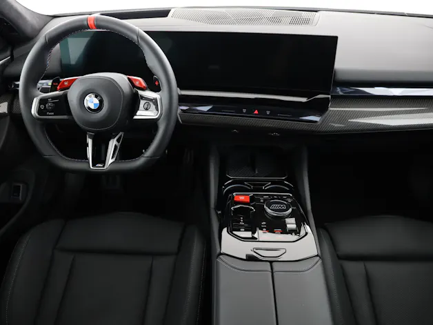 BMW M5 xDrive Touring