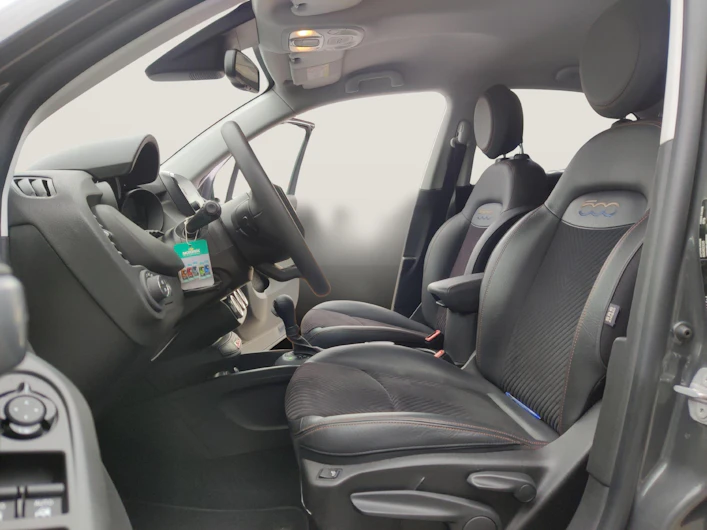 image du véhicule FIAT 500X