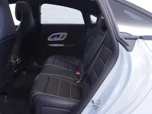 Mercedes-Benz CLA 220 AMG Line 4matic
