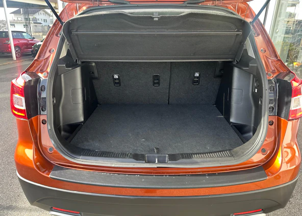 Fahrzeugbild 10 Fahrzeugbild 10