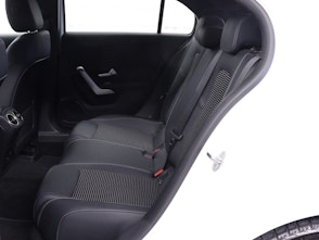 Vehicle image MERCEDES-BENZ A 180 Progressive