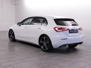Vehicle image MERCEDES-BENZ A 180 Progressive