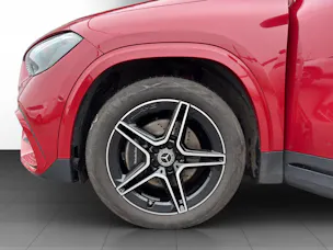 Mercedes-Benz GLA 220 4Matic 8G-DCT