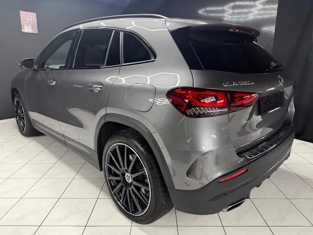 Mercedes-Benz GLA 250e AMG Line 8G-DCT