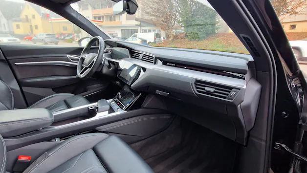Audi e-tron 55 S Line Black Edition quattro