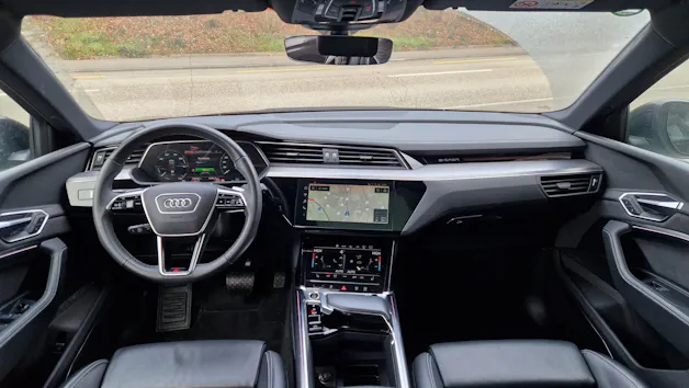 Audi e-tron 55 S Line Black Edition quattro