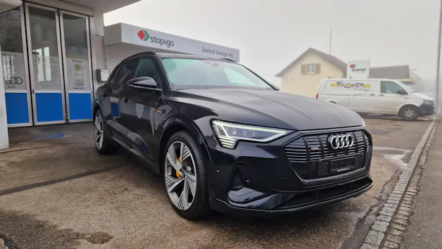 Audi e-tron 55 S Line Black Edition quattro