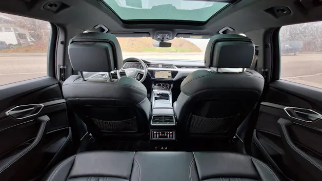 Audi e-tron 55 S Line Black Edition quattro