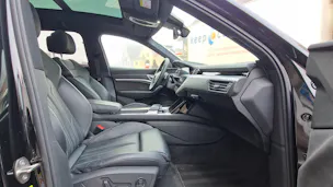 Audi e-tron 55 S Line Black Edition quattro