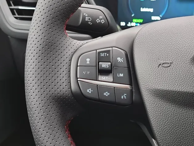 Ford Kuga 2.5 Hybrid ST-Line X 4x4