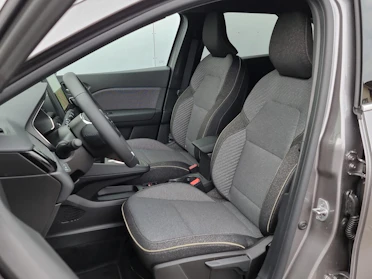 MITSUBISHI GRANDIS 14