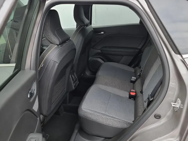 Mitsubishi Grandis 1.8 HEV Intense