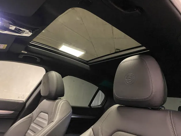 Alfa Romeo STELVIO 2.0 Q4 280 Veloce P