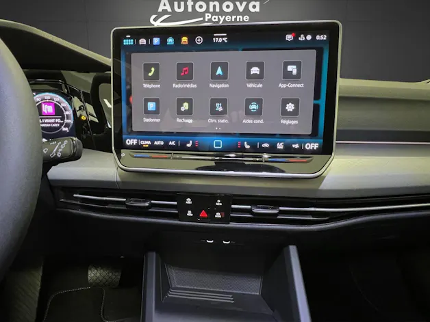 VW Golf 1.5 TSI PHEV Life